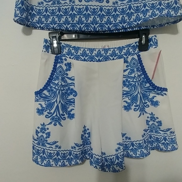 Cute Short Set - Picture 3 of 3